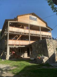 Guesthouse Aprasidze - Mestia - 3