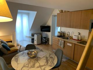 Confort au cœur de Paris 8e, 5e étage avec ascenseur - Paris - 6