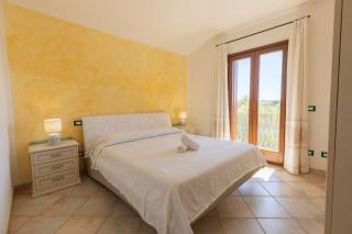 Charming Room with two beds -2 minutes to the beach- - Olbia - 0