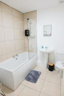Motorway Access, Cosy Flat - Pemberton - 5