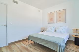 Luminoso apartamento en primera linea de PLAYA EN ESTEPONA - 1