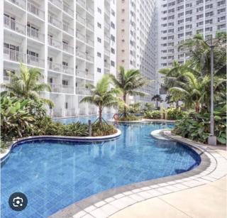 Big Cut End-Unit Condo In SHORE RESIDENCES - Manila - 1