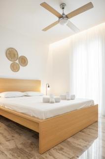 Minimalist apartment near the airport and the city center - Kanálion - 6