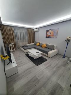 Lovely Urban Retreat - 9