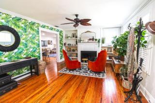 The Moody Manor -Luxurious Home Recently Renovated Close to Beach and Downtown - 7