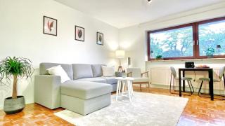 AINA Living nähe Stuttgart free Wifi and Workspace - 0