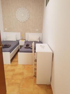 2-bedroom apartment 590 - 8