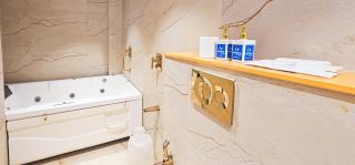 Hotel Nova Bliss - Rajkot - 1