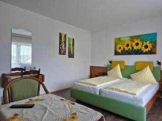 Hotel Garni Hutter - Unterburg am Klopeiner See - 8