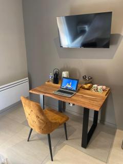 Château Gombert - 2