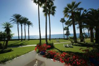 Alcazaba Beach three bedroom Apartment - 6