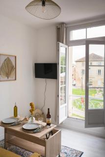 Chez Nino, un studio lumineux et climatisé - 6