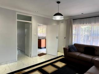 Nid De Chateau - Harare - 9