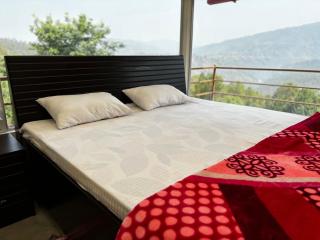 Aipan Homestays - Mukteswar - 9