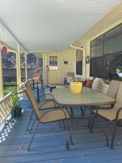 Lazy Days Lakehouse - Lake Palestine - 7