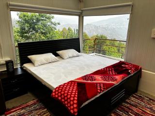 Aipan Homestays - Mukteswar - 0