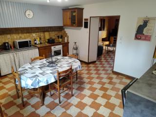 Maison de village - Saint-Pierre-de-Trivisy - 4
