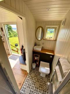 Shepherds Hut, Conwy Valley - 6