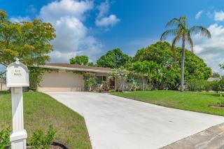 Classic Tropical Florida Escape with Heated Pool - Sarasota - 7