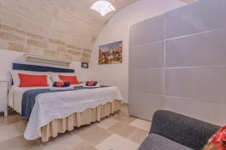 Dipinto di Red in Old Town - 0