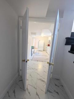 Wonderland apartment - 6 min by walking - Vaughan - 7