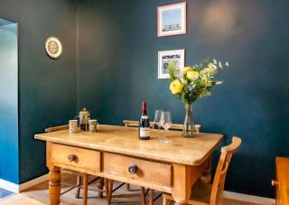 McEnroe Cottage - Heart of Town - Beach - 7