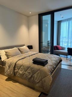 Luxury Edge Central Pattaya - 9