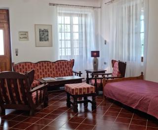 Archontiko Taxiarches Kymi Evia - 3