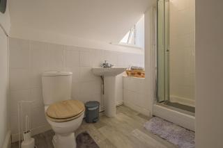 Castleview Coastal Comfort With 2 parking spaces - Oystermouth - 8