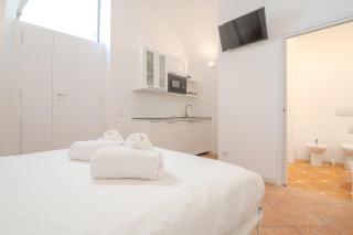 Cozy Rhome - 2