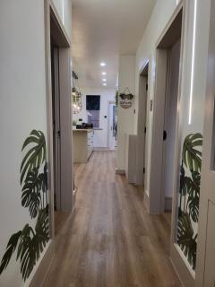 Country Style Modern Self Catering 3 Bedroom Bungalow in Blackpool - 2