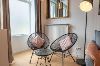 Appartement spacieux et rénové - Paris - 7