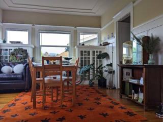 Designer 1912 Craftsman Flat - Oakland - 1