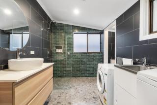 Neat & Tidy Home in Trendy East Orange - Sleeps 4 - Orange - 3