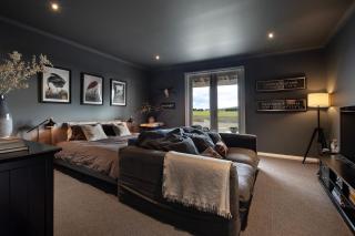Mapledurham - - 7