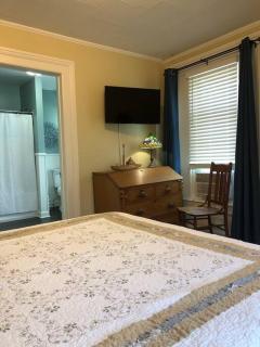 The Vine Bed & Breakfast, LLC - 8