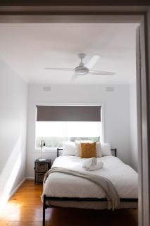 North Central Spacious Charmer - Walk to GV Health - Shepparton - 2