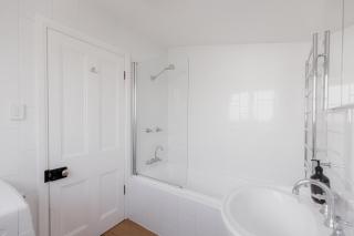 The Cutest Cottage In Town - South Hobart - Hobart - 9