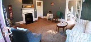 1800's Victorian Patriot House - - 2
