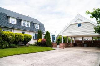 Spacious Home In A Quiet Neighborhood - Atlantic City - 2