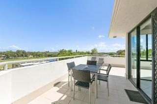 1BR with Private Balcony at Beach Club Resort - Mooloolaba - 1