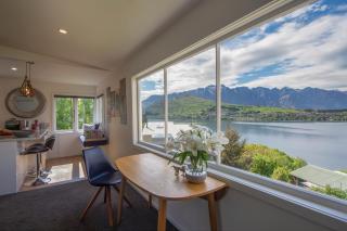 Amazing Lake Views - Queenstown - 7