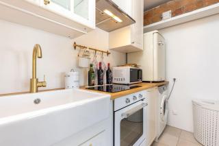 Stylish and Cozy Studio Apartment in the Heart of Tallinn - Tallinn - 4