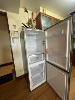 1BR at Pearl of The Orient Tower in Front of US Embassy - Manila - 5