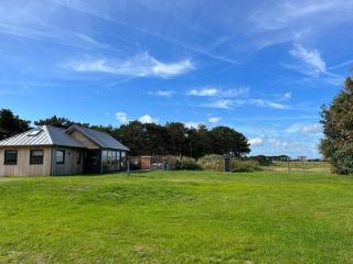 Holiday Home in Texel near De Hors Reserve - 0