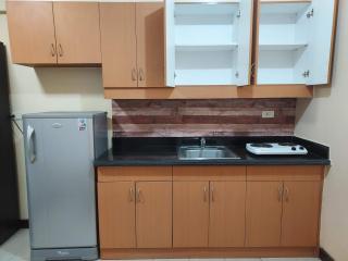 Cypress Towers Condo near Airport near Vista Mall near BGC in Taguig City - 4