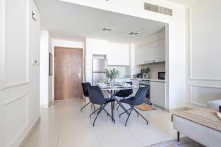 Frank Porter - Park Point Building C - Dubai - 6