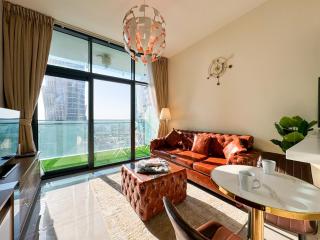 Queens Estate Vacation Homes - Merano Tower, Business Bay - Dubai - 0