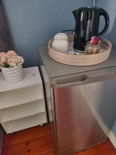 Blue Escape Life and Leisure Guest House - Benoni - 9