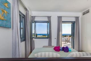 GAIA, unique villa, private pool & tennis court & boules - Kampos Paros - 3